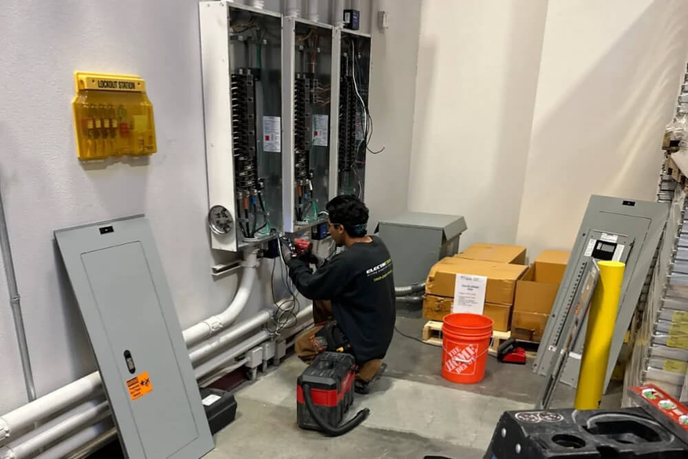 Load Centers & Panel Boards